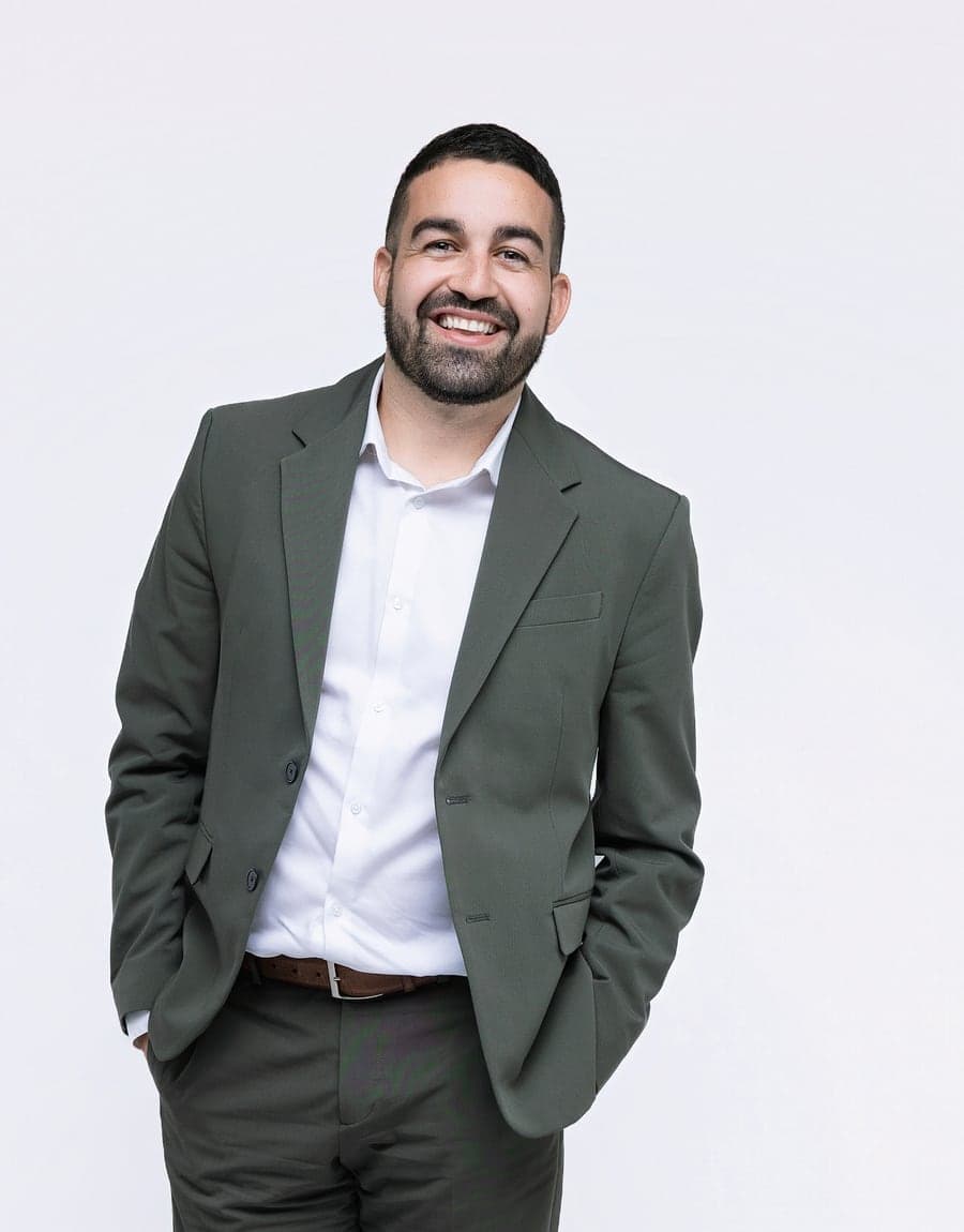 Portrait de Jérémy, conseiller immobilier chez Mascarel Immobilier