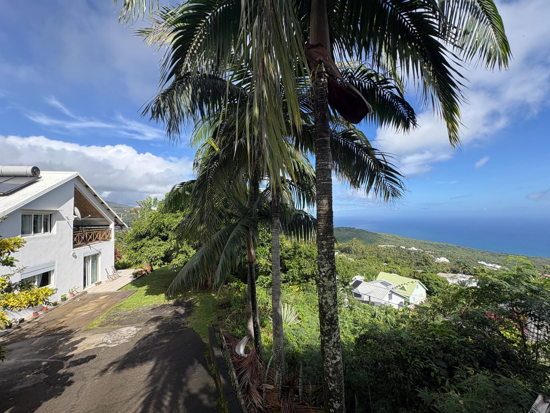 Propriété vue Océan · 2 Logements indépendants · Terrain 1 500 m²